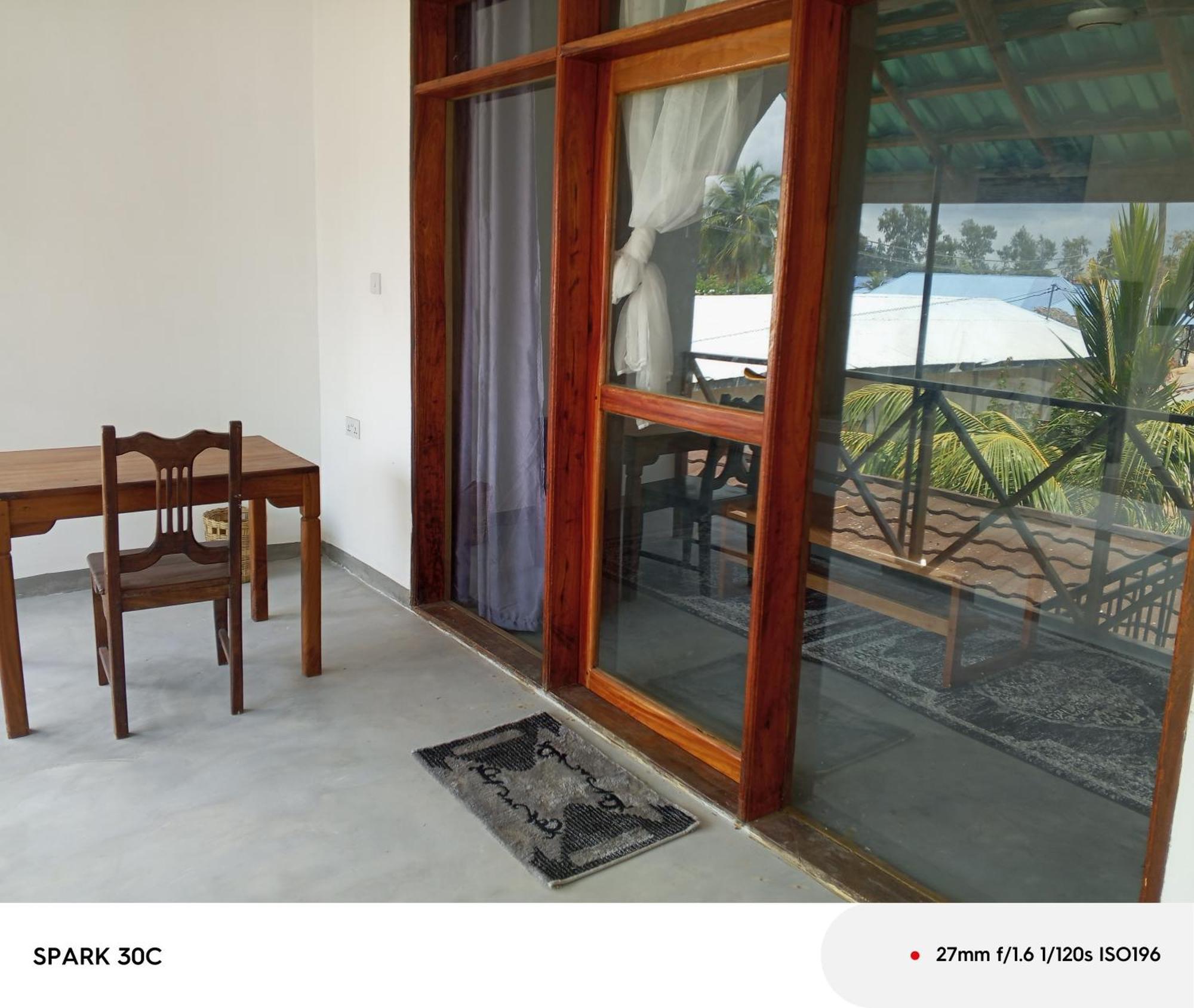 Kivulini Lodge And Restaurant ナングウィ エクステリア 写真